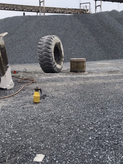 VÁ VỎ LƯU ĐỘNG BẾN LỨC